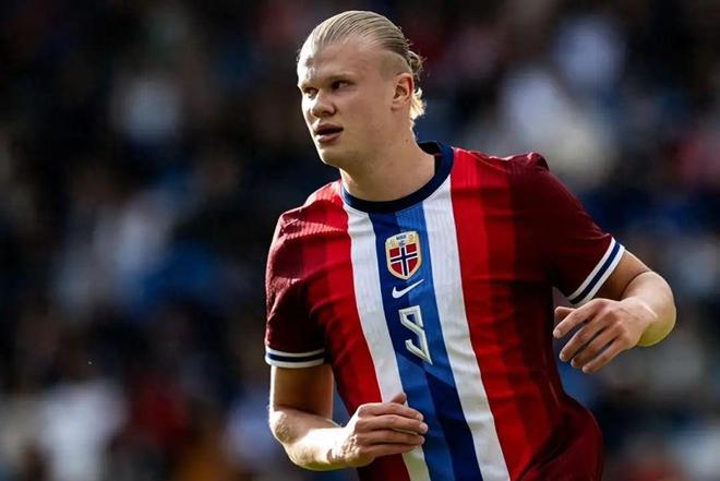 [德甲]斯基恩萨倒三角回做 多施中路推射入网