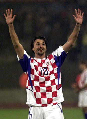 乔丹第二次不退役能否实现四连冠？第六冠几乎他单核带队夺冠的深度剖析