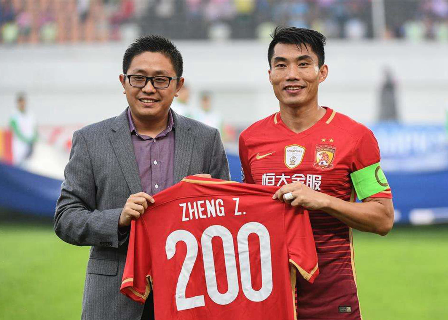 官方下场玩梗！《辐射2》豪斯先生霸屏拉斯维加斯球幕