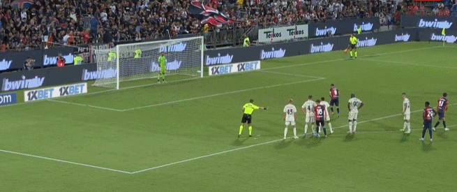 [中超]米内罗两传一射 上海申花力克河南俱乐部