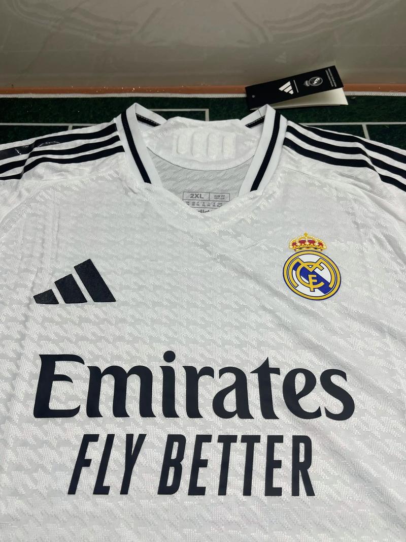 邮报：阿森纳正与布莱克本流浪者就17岁前锋蒂容进行谈判